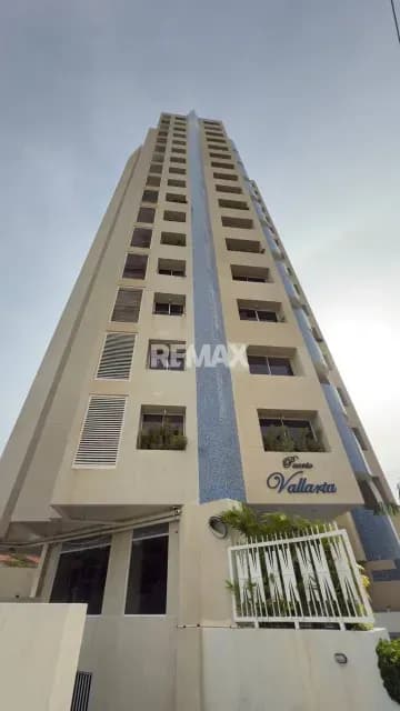 ALQUILO APARTAMENTO EN EDIFICIO PUERTO VALLARTA