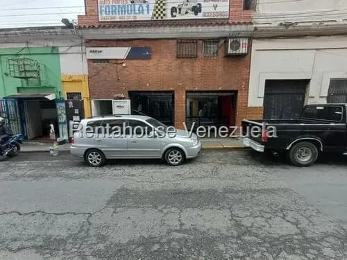 Se Alquila Local En Quinta Crespo