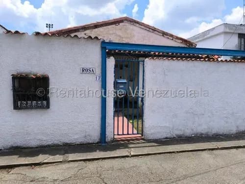 Casa En Venta El Paraiso 26-18273