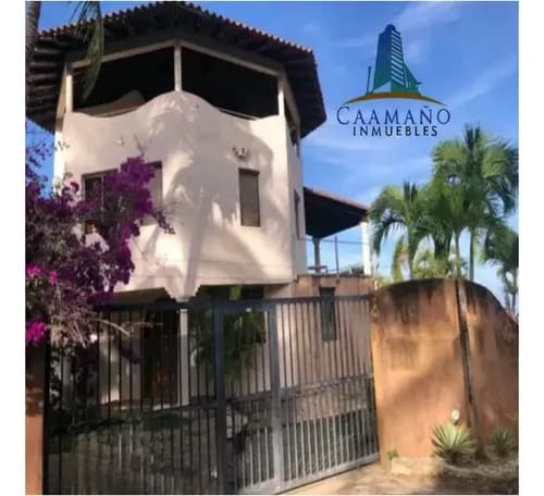 Casa Ubicada En La Mira, Antolin Del Campo Ic-00009