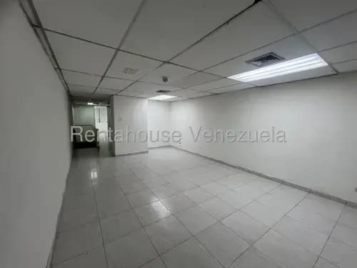 Lm Local Comercial En Alquiler El Paraíso Cod 26-5068 Yg