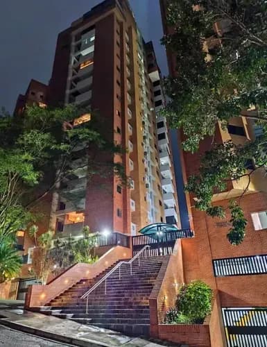 Apartamento El Bosque Valencia Res. Monticello Doble Seguridad Pozo De Agua , Planta Eléctrica