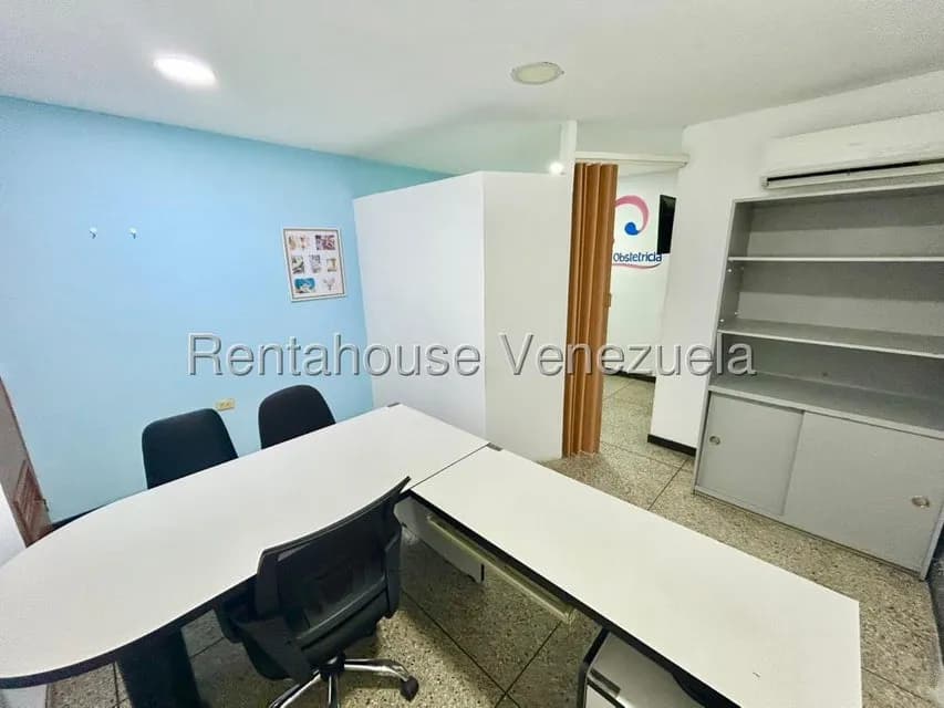 Comercial (Consultorio Medico) en Alquiler en Centro, Lara