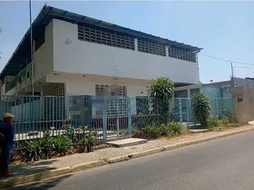 Edificación Educativa En Venta Centro De Guacara Hs-9312508