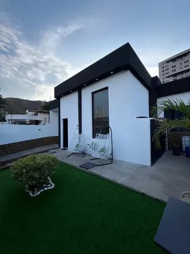 Casa De Puro Lujo De Una Sola Planta En El Parral