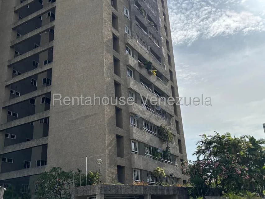 Apartamento (1 Nivel) en Alquiler en Bello Monte, Distrito Metropolitano