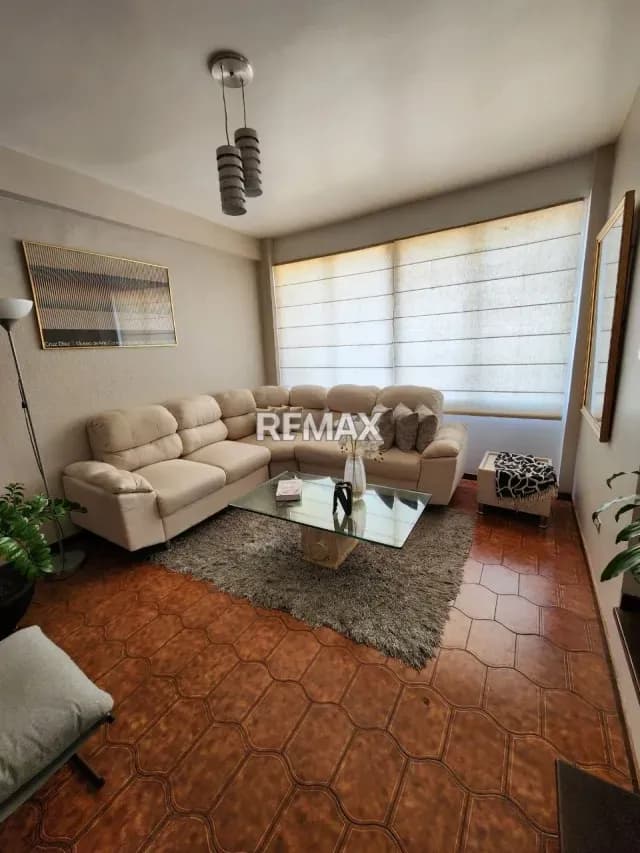 En Venta apartamento Edificio Alijuna Calle 66A entre Avenida 9 B y 10
