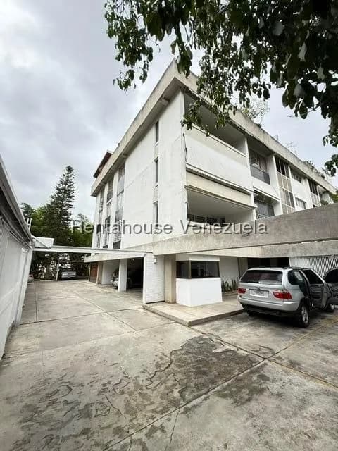 Apartamento (1 Nivel) en Venta en San Roman, Distrito Metropolitano