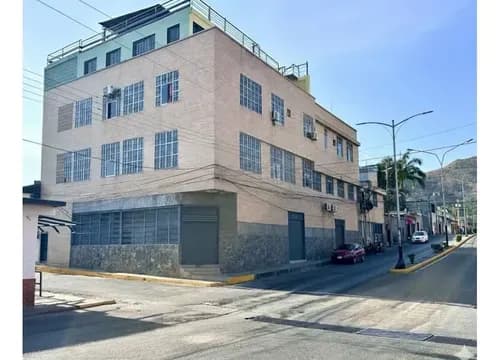 Local Comercial San Juan De Los Morros, Guárico.