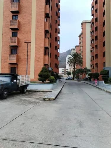 M.s Conjunto Residencial Terraza De Mañongo A Pocas Metros De Los Centros Comerciales Mas Importante Del Estado Carabobo