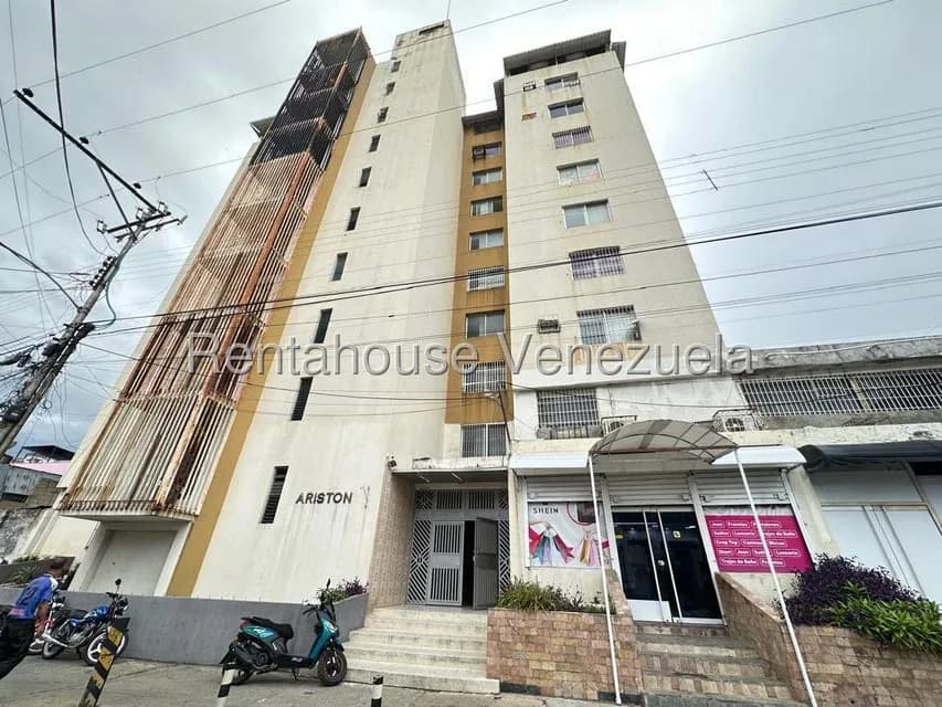 Comercial (Oficina) en Alquiler en Zona Centro, Aragua