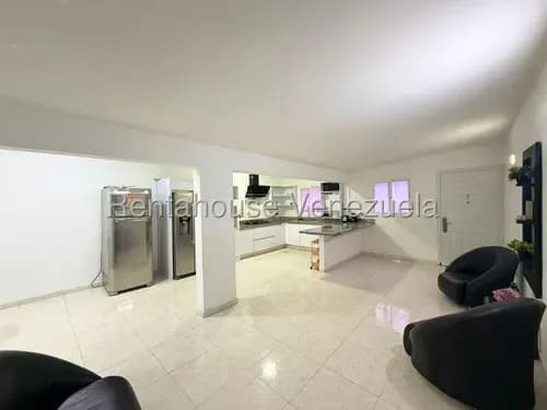 Marydoll Mogollón Vende Moderna Casa En Urbanización Fundalara, Barquisimeto-lara