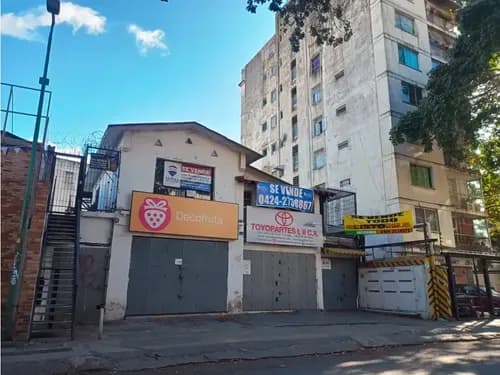 Casa En Venta Y Alquiler Av. Panteón, Caracas ¡oportunidad!
