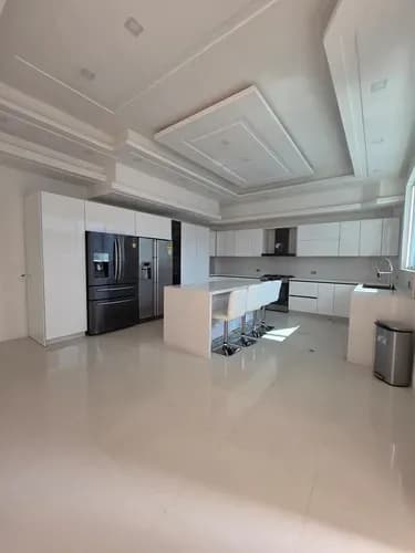 En Venta Casa , Pozo Propio, Calle Cerrada Con Vigilancia- - Urb. Prebo Ii, Valencia (o.r)