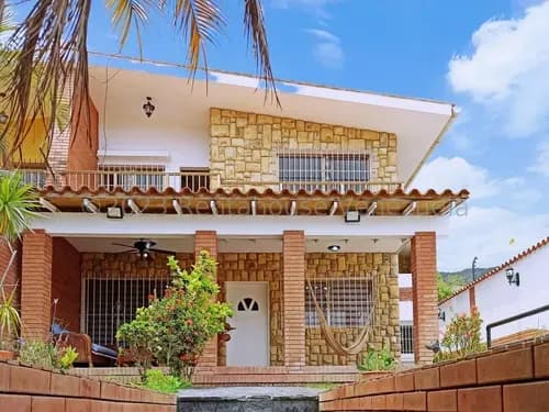 Ft // Casa En Venta - Los Corales /// Mls #25-20891