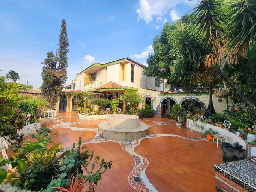 Casa (Multipes Niveles) en Venta en Parroquia Juan de Villegas, Lara
