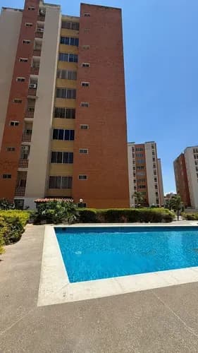 Se Vende Apartamento Conjunto Residencias Doral Country Urb El Rincón, Jardín Mañongo, Naguanagua, Estado Carabobo.