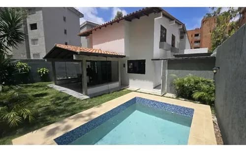 Se.vende Casa En.colinas.de.bello.monte Y Valle.arriba Remodelada.