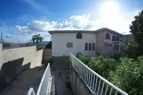 Inmuebles Milagros Nazareth Casa En Venta En Barquisimeto Lara Zona Este Colinas De Santa Rosa. Codigo Del Inmueble 25-4051 Economica Residencial Economico