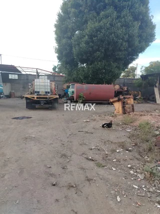 Venta de terreno propio avenida Florencio Jiménez Barquisimeto