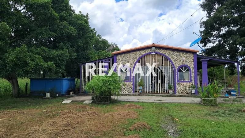 VENDO GRANJA MARJA MONTAÑUELA