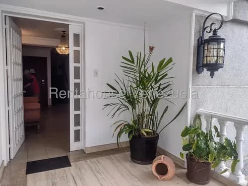 Apartamento En Alquiler (anexo) En Prados Del Este 26-9601 As
