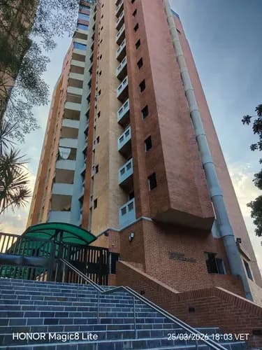 Karlhuy Ramirez Vende Apartamento Resd. Montichello Urb El Bosque Valencia Carabobo