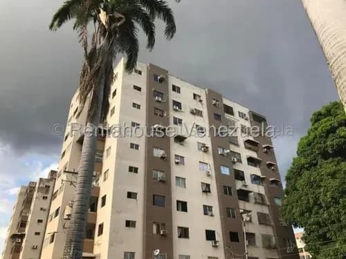 Norma Piña Rah Vende Amplio Y Comodo Apartamento En Agua Blanca, Excelente Punto De Ubicación, Cod. 26-19603 * Solo Clientes Directos *