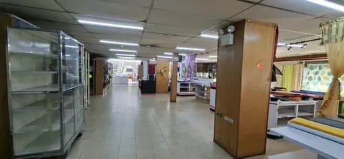 En Venta Local Comercial En El Centro De Valencia, Excelente Ubicacion. St