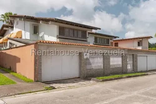 Excelente Casa En Venta Lomas De La Lagunita Mls #26-2262