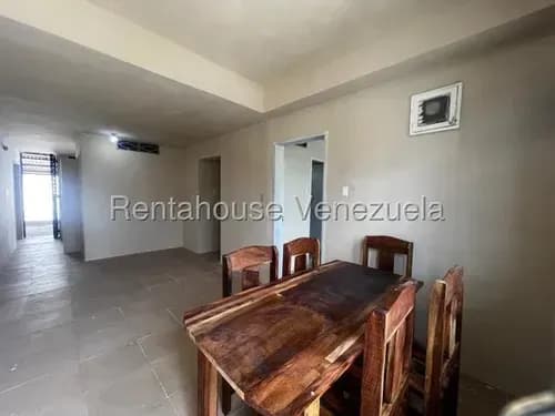 Milagros Inmuebles Apartamento Alquiler Barquisimeto Lara Av Libertador Zona Este Bararida Economica Residencial Economico Código Inmobiliaria Rent-a-house 26-14258