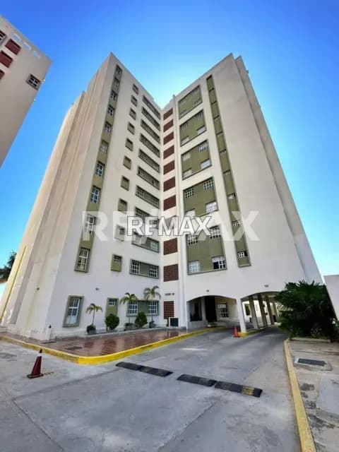 Apartamento en Alquiler Res. Alejandra Sofia