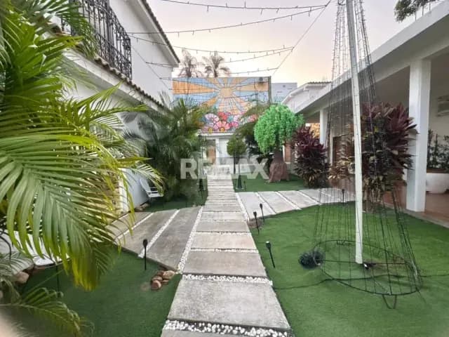 VENDO CASA COMERCIAL EN ESTE DE BARQUISIMETO