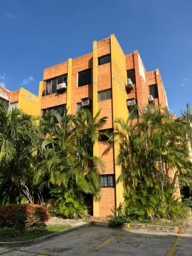 Apartamento En Venta Res Pauji Naguanagua Le