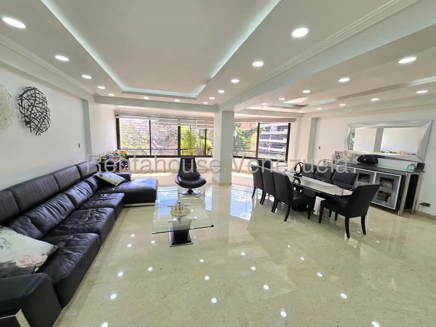 Apartamento (1 Nivel) en Venta en Campo Alegre, Distrito Metropolitano