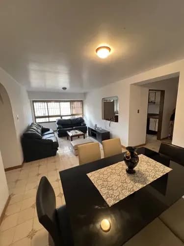 Amplio Apartamento En Naguanagua Res La Paz Cerca A La Unefa En Excelentes Condiciones Queda Amoblado Piso Alto