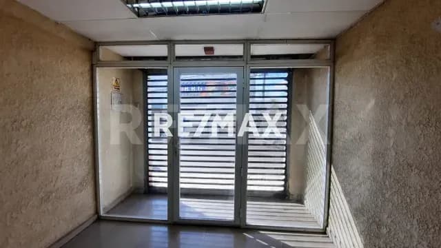 Local ideal para oficinas o ventas ubicado en el centro de Punto Fijo