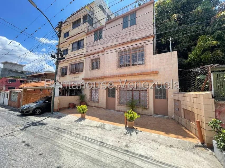Anexo (Multiples Niveles) en Alquiler en Los Chorros, Distrito Metropolitano