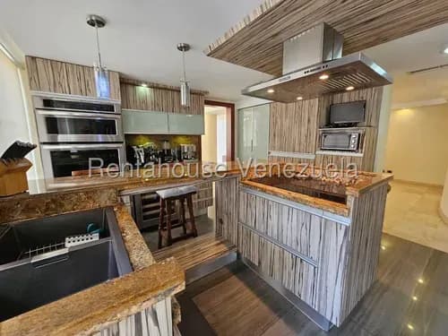 En Venta Amplio Apartamento Los Naranjos Del Cafetal Mls #25-18544 (mr)