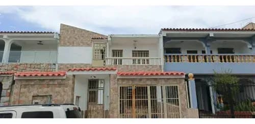 Casa En Venta Urb La Esmeralda Sandiego Edo Carabobo Yg-9874158