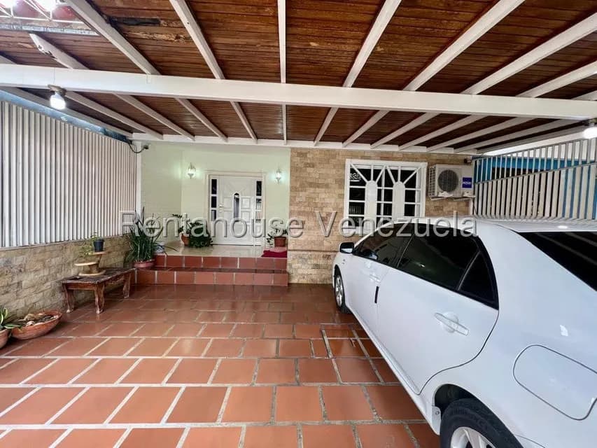 Casa en venta - $75k