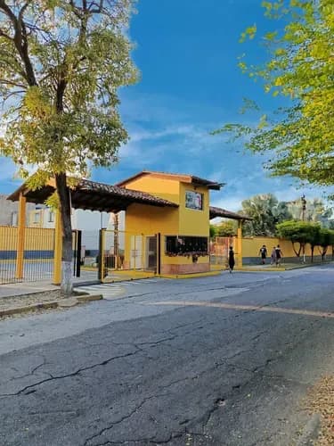 Yc Vende Town House Flor Calicanto