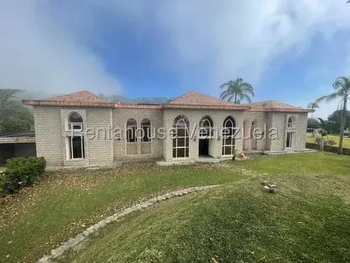 Casa En Venta En San Diego De Los Altos, Miranda 26-16849 Mg