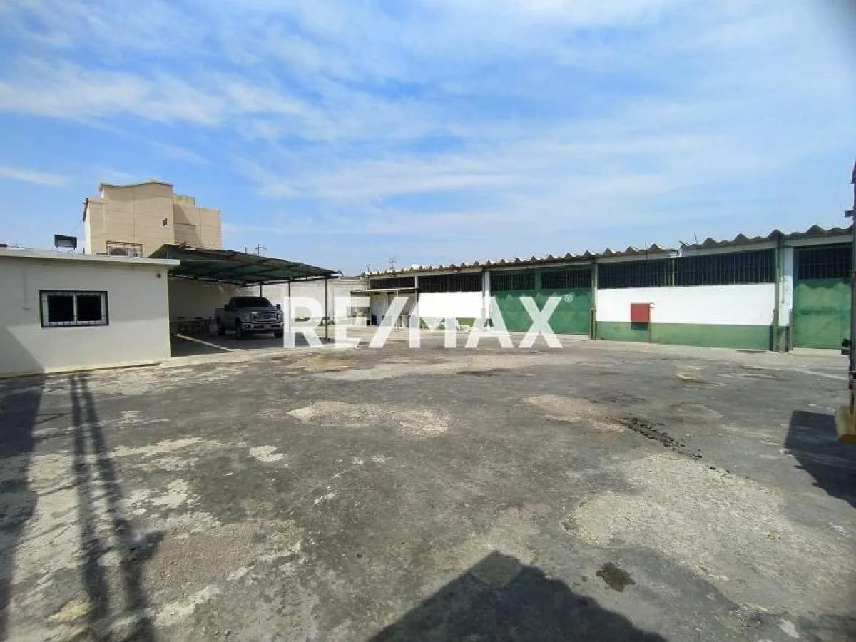 Galpón en Venta, Av. Jacinto Lara.