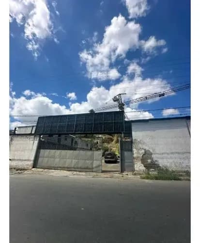 Terreno Galpon La Yaguara