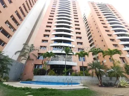 Hermoso Y Acogedor Apartamento En Venta Ubicado Cerca De Comercios En Urb. Los Dos Caminos 26-16510