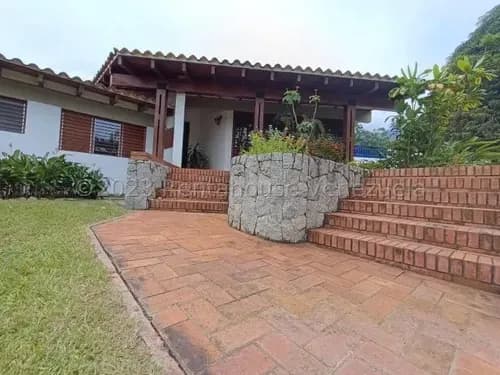 Cf Preciosa Quinta A La Venta En El Castaño, Maracay!! Listing 25-13654