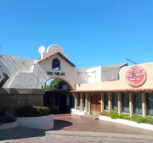 Ofrezco En Venta Local Oficina Ó Depósito En El C C Río Viejo