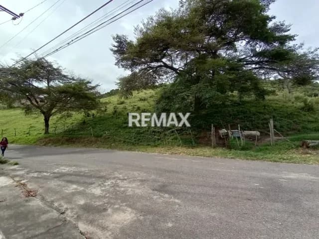 LOTE DE TERRENO EN VENTA LA LAGUNA