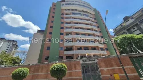 En Venta Exclusivo Apartamento Dúplex Con Terraza Privada Y 3 Puestos Las Acacias 26-16701